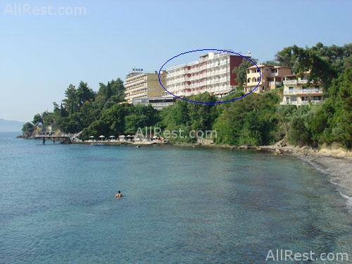 Oasis Hotel 